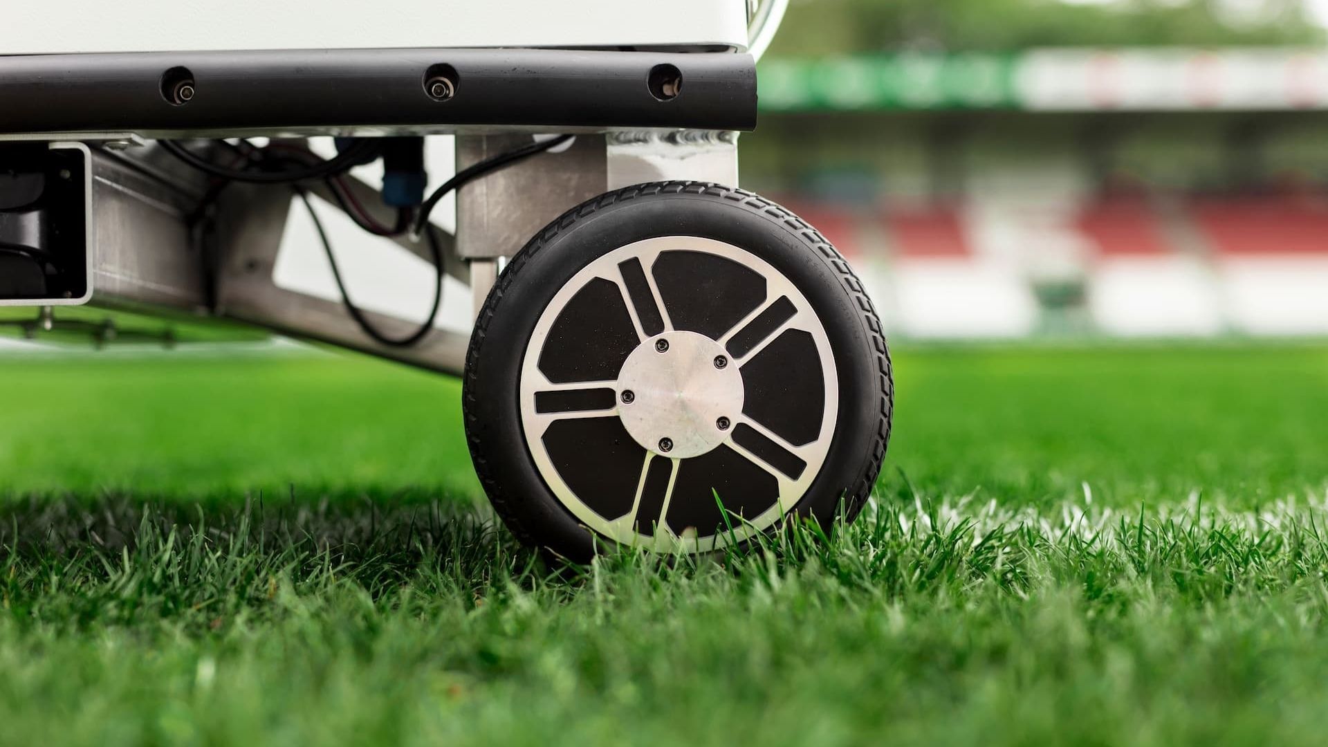 tinylinemarker sport rear wheel banner